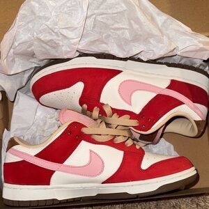Nike Red and Pink Women's Sneakers